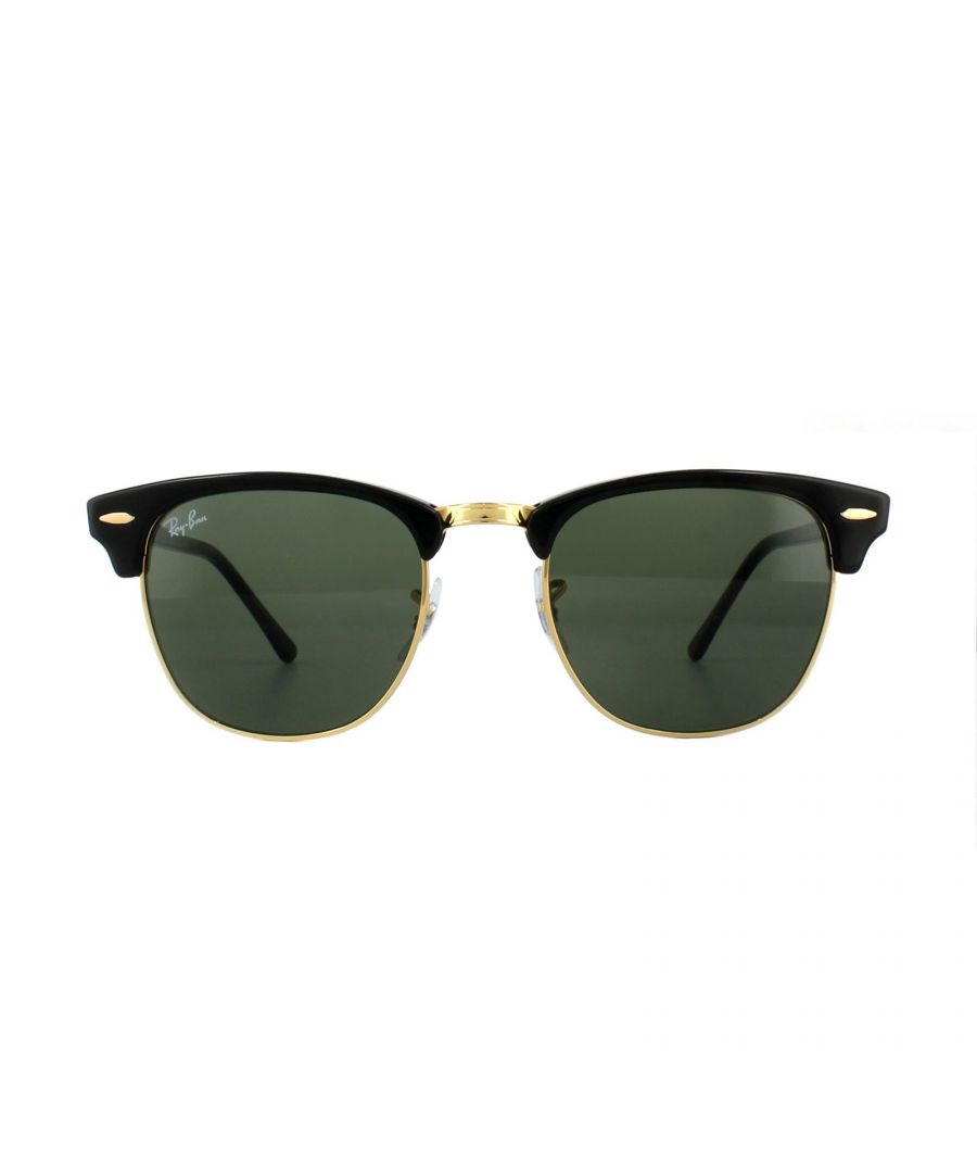 Ray-Ban Sunglasses Clubmaster 3016 W0365 Black Green G-15 Small 49mm were designed in 1986 and are inspired by the 50s and 60s lifestyle. The Ray-Ban Clubmaster are an intellectual retro style that feature curved lenses, elegantly tapered arms and vintage pin hinges. The top half of the full rimmed lenses are enclosed by a bold acetate frame and this design feature creates a strong brow line that is sure to make you stand out from the crowd. The frame is lightweight and the adjustable nose pads create a personalised and comfortable fit. The Clubmaster is a timeless design that Ray-Ban continue to adapt with the use of colour to add a contemporary feel to the vintage style.