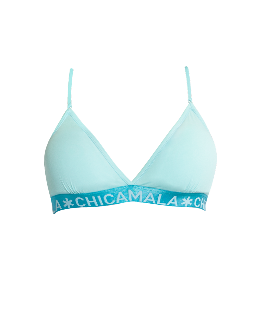 Welkom in de Chicamala dames outlet: waar jij én je portemonnee blij worden. We weten hoe heerlijk shoppen kan zijn. We bedoelen: shopping therapy, hallo! Alleen zoals je waarschijnlijk wel hebt ervaren kan de vreugde van een goede shopping sessie ernstig teniet worden gedaan door de schade die je bankrekening hier vervolgens van ondervindt. Wij zouden zeggen: kom gerust binnen in de Chicamala dames outlet, shop till you drop en voel je later niet schuldig.