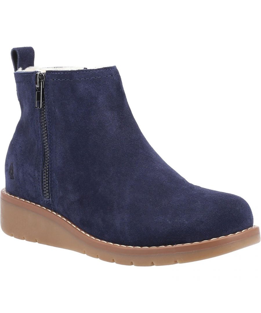 Upper: Suede. Lining: Shearling. Insole: Cushioned, Leather, Memory Foam. Fabric Technology: Water Resistant. Low Wedge. Design: Plain. Toe Style: Round. Sole Features: Flexible, Hardwearing. Fastening: Zip.