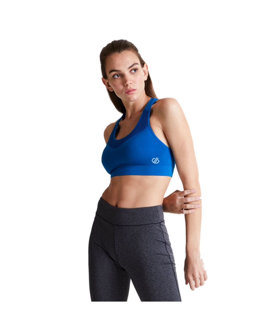 Medium impact sports bra. SeamSmart Technology. Q-Wic Plus Seamless nylon/ elastane or polyester/ elastane knitted fabric. Anti-bacterial odour control treatment. Good wicking performance. Quick drying. Removable pads. Racer back design. Marl options available.