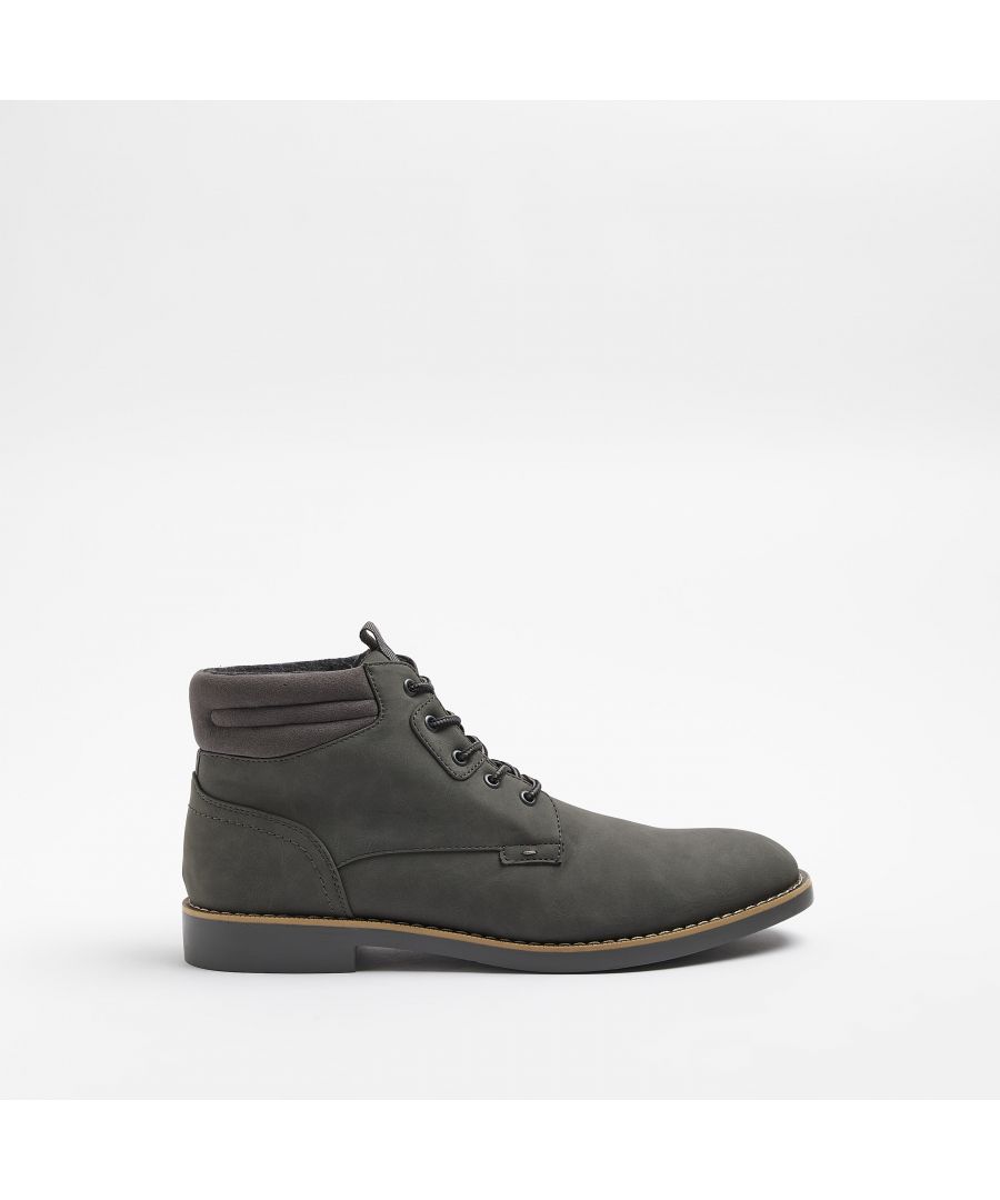 > Brand: River Island> Department: Men> Upper Material: PU> Material Composition: Upper: PU, Sole: Rubber> Type: Boot> Style: Chukka> Occasion: Casual> Season: AW22> Pattern: No Pattern> Closure: Lace Up> Toe Shape: Round Toe> Shoe Shaft Style: Ankle> Shoe Width: Standard