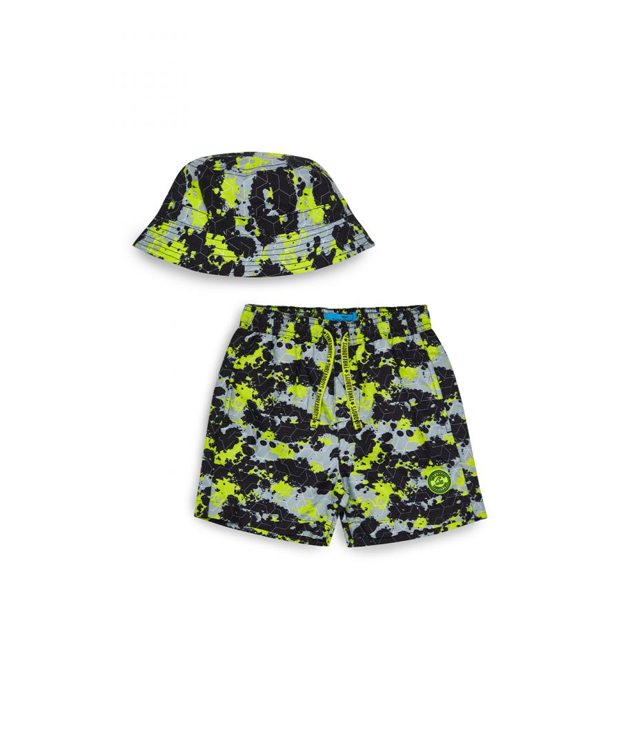 This recycled polyester swimwear set from Threadboys features a pair of all-over print swim shorts with in-seam pockets, an elasticated waistband with drawstring and a back pocket with velcro fastening. Matching bucket hat is also included. Perfect for the beach or by the pool. Other styles are also available.