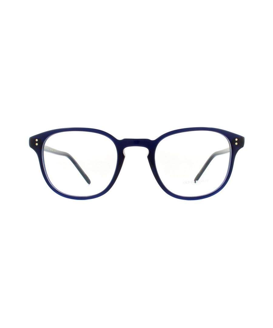 Gucci Rectangular Womens Black Glasses Frames Gucci are a rectangular style crafted from lightweight acetate . The temples feature a classic striped design along with the Gucci emblem on the temples for authenticity.