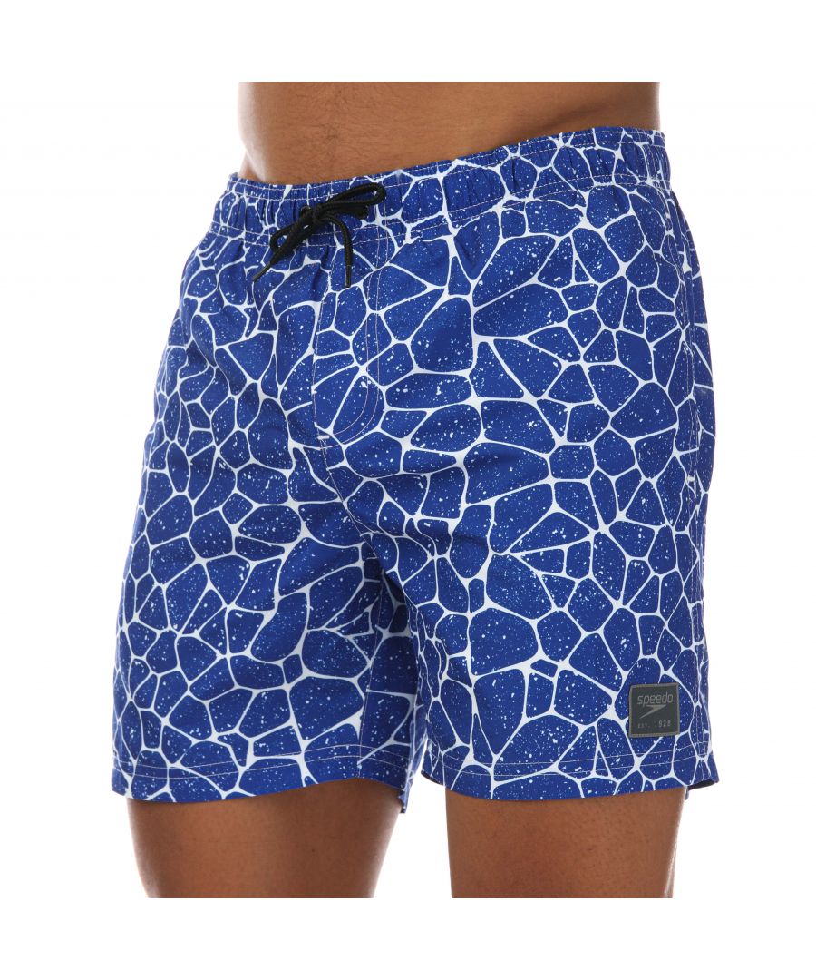 Mens Speedo Print Leisure Water Short in blue- white.- Drawstring fastening.- Side pockets with drainage system.- Soft brushed fabric.- Speedo branding.- Integral Support.- Quick dry.- Body: 100% Polyester. Lining: 100% Polyester.- 812837H086Please note that returns will only be accepted if the hygiene label is still attached to the product.