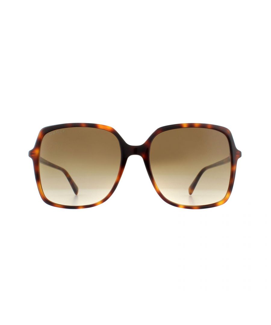 Gucci zonnebrillen GG0544S 002 Havana Brown Gradient zijn een eenvoudig en elegant oversized vierkant ontwerp gemaakt van lichtgewicht acetaat. Super slanke tempels hebben het in elkaar grijpende GG -logo.