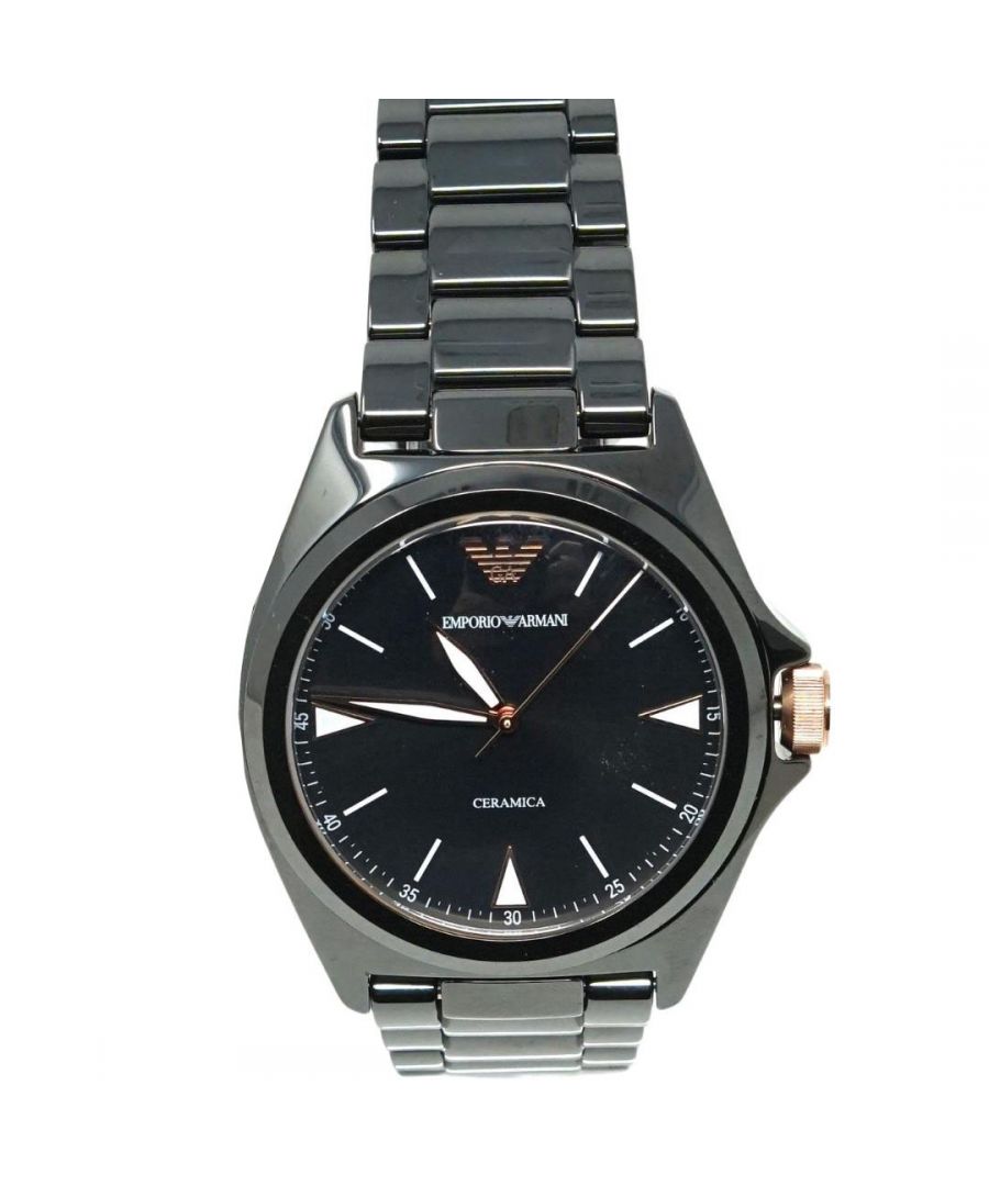 Emporio Armani AR70003 zwart horloge. Emporio Armani zwart horloge. Waterbestendig, 1 jaar garantie. Wordt geleverd met Diesel Smart Display Case met binnenkussen en gebruikershandleiding. AR70003. Kast Materiaal Roestvrij Staal