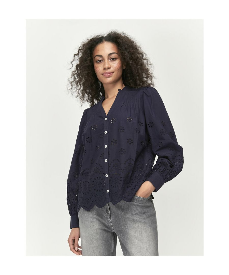 Just landed, this shirt from Khost is a must have this spring/summer. Coming in a feminine broderie fabric, this shirt features long cuffed sleeves, a full length button fastening and a classic collar. Pair with mom jeans and trainers for a look perfect for any daytime occasion.