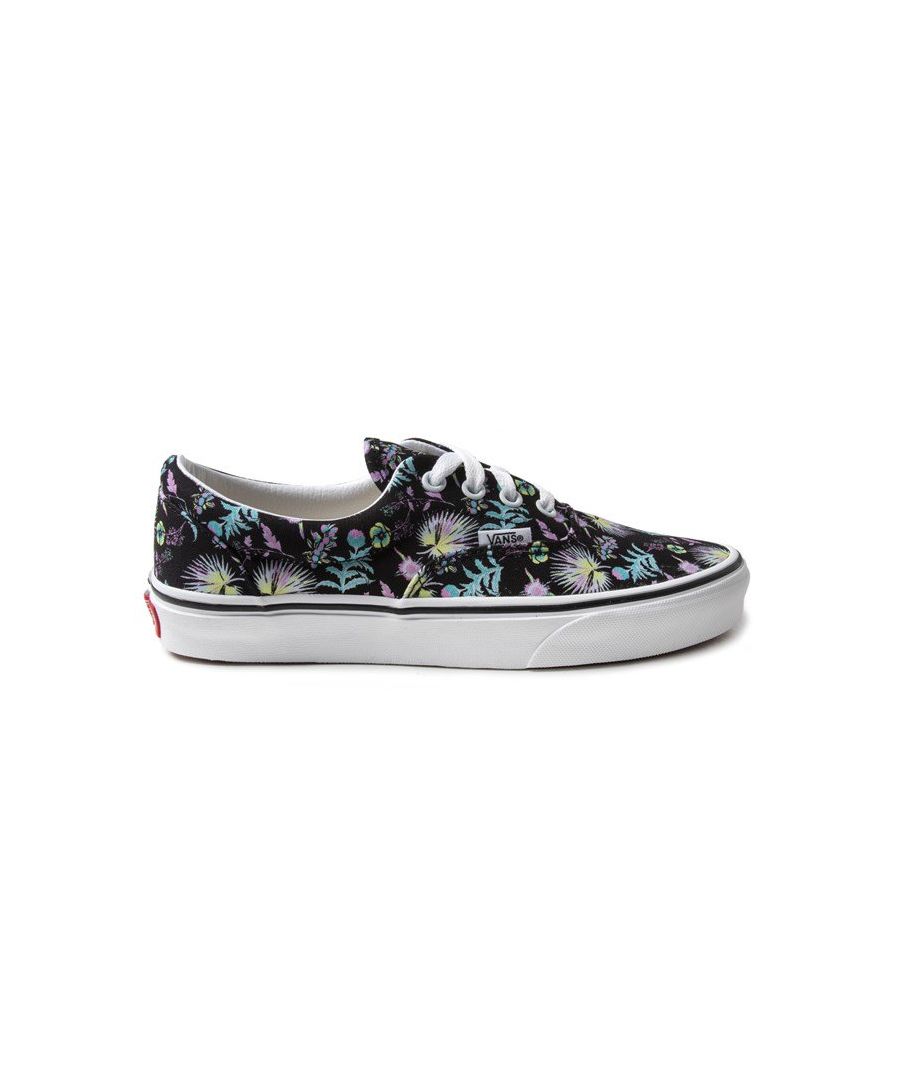 Vans Style Era Is A Low Top, Lace-up Skate Sneaker With A Padded Tongue And Lining For Extra Comfort. The Vans Era Also Features Waffle Outsoles For A Firmer Grip And A Soft Canvas Upper.