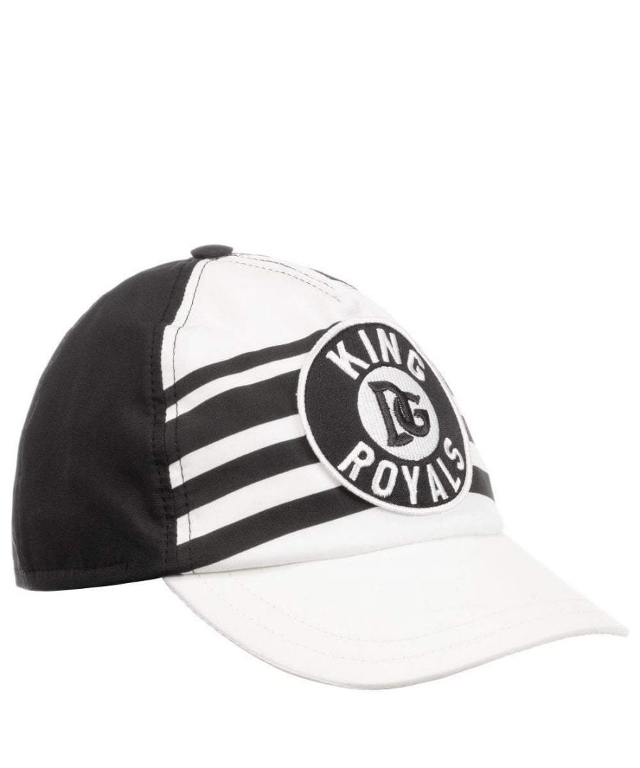 This hat from Dolce&Gabbana features the DK Kinf logo on the front, horizontal striped print and a curved brim.