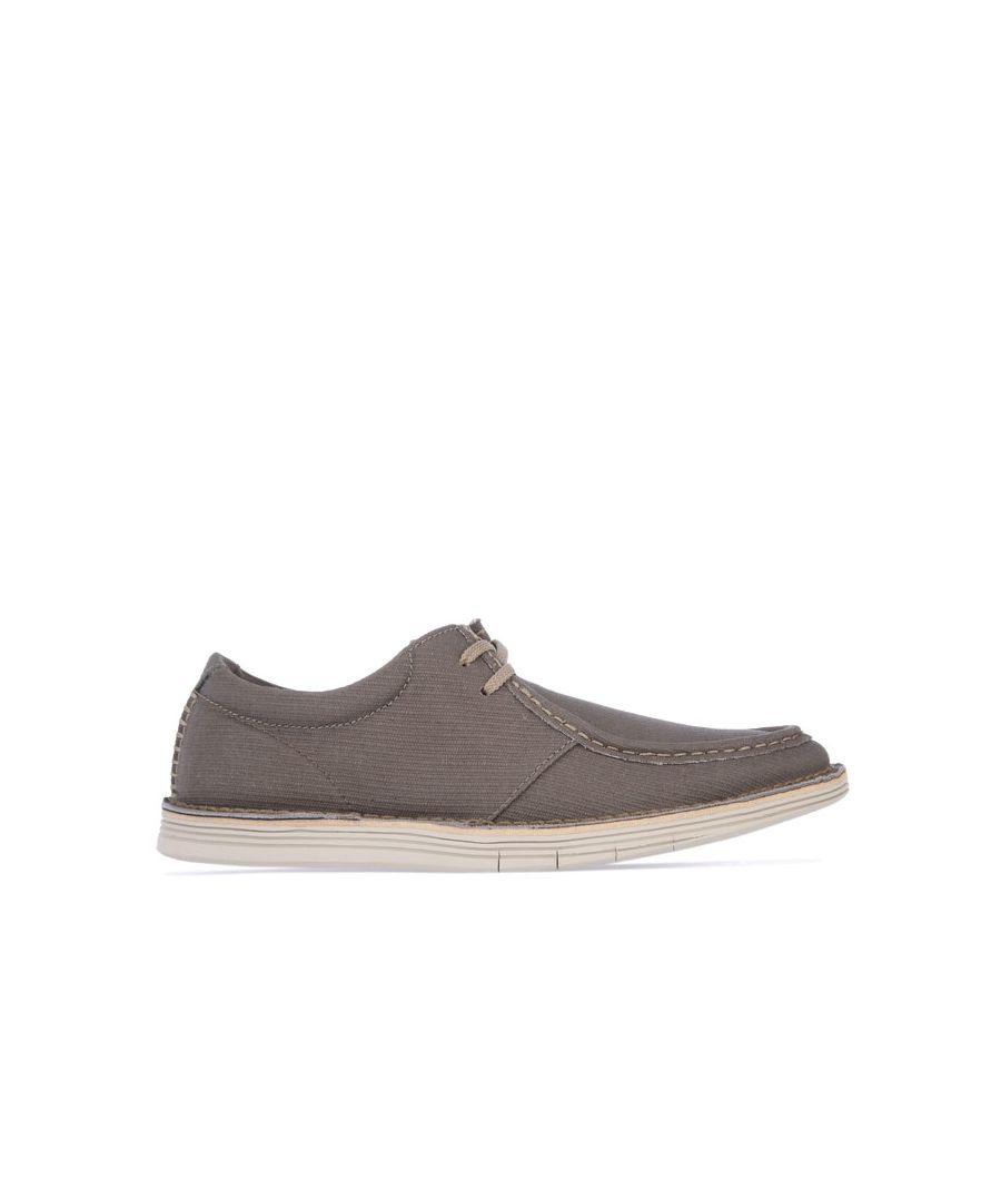 Mens Clarks Forge Run Canvas Shoes in olive. – Textile upper. – Lace up closure. – Ortholite technology. – Cushion soft footbed. – Flexibile EVA outsole. – Rubber sole. – Textile upper  Textile lining  Leather sole. – Ref: 26157911