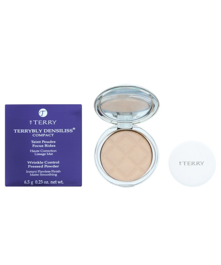 The Terrybly Densiliss Compact is the first compact powder with strong wrinkle correction abilities. It evens out, smooths, and mattifies the face for visibly younger-looking skin.