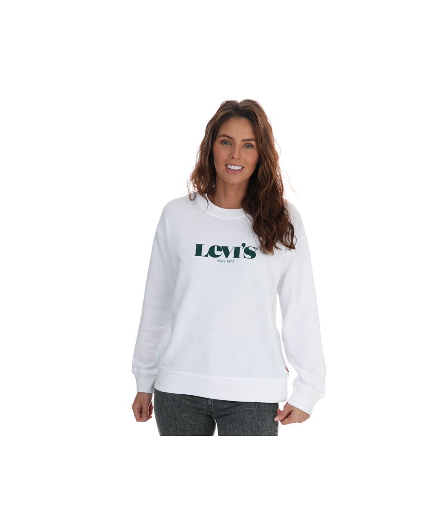 Levis Standard Graphic Crew-sweatshirt voor dames in het wit.<br /><br />- Ronde hals.<br />- Lange mouwen.<br />- Levis™-logo op de borst gedrukt.<br />- Levis™-logo aan de zijkant.<br />- Relaxte pasvorm.<br />- 60% katoen, 40% polyester. Machinewas op 30 graden.<br />- Ref: 18686-0017