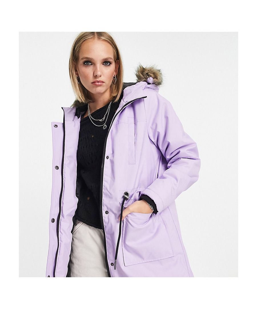 Coats & Jackets by Noisy May Petite Low-key layering Fixed hood Faux-fur lining Zip and press-stud fastening Functional pockets Toggle waist Regular fit Sold by Asos