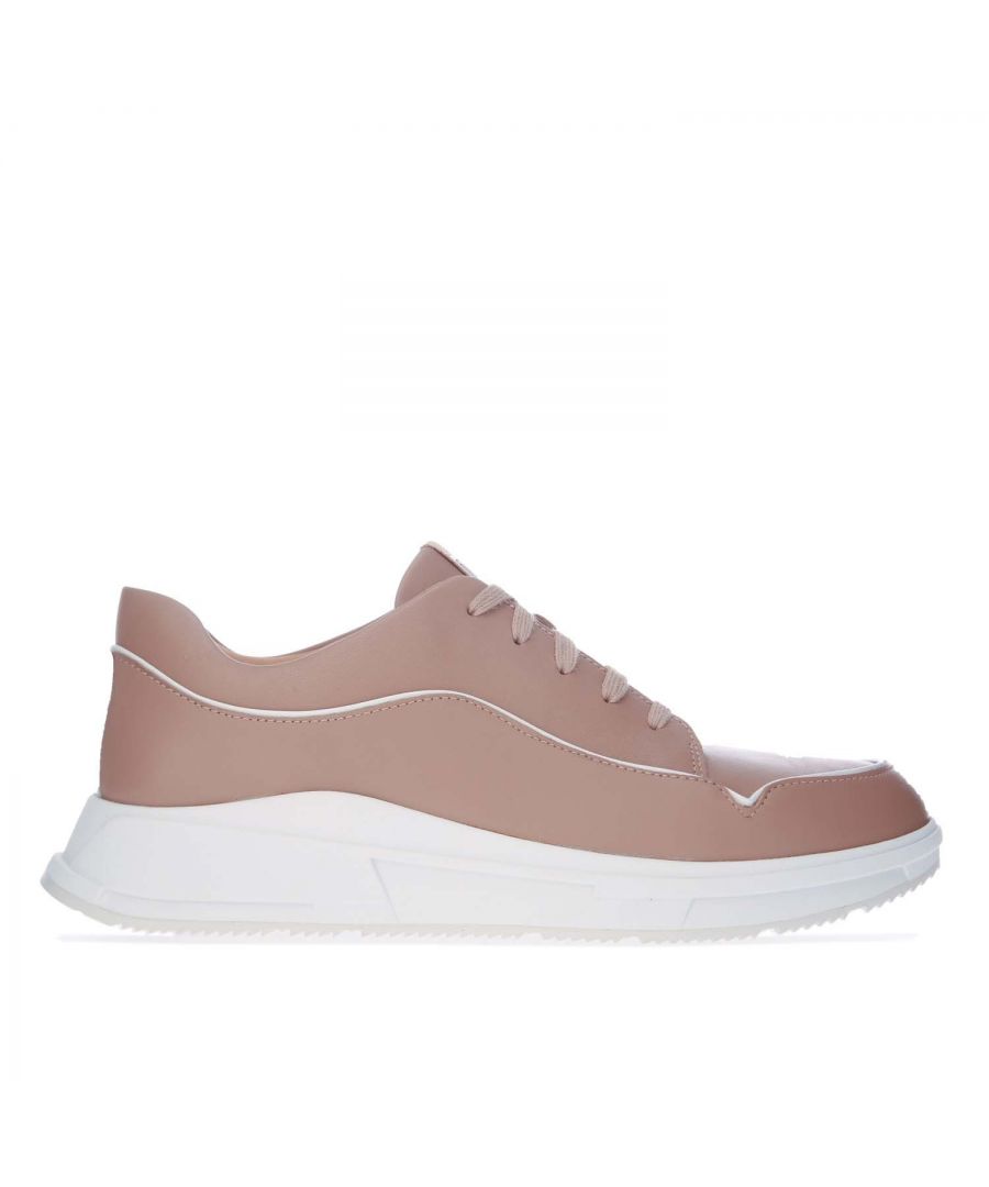 Womens Fitflop Freya Piping Detail Trainers in beige.- Leather upper.- Lace up closure. - Curved panel detailing. - Microwobbleboard technology. - High-shine metallic panels ramp up the style. - Slip resistant rubber outsole.- Leather upper  Textile lining   Synthetic sole.- Ref: DD2885