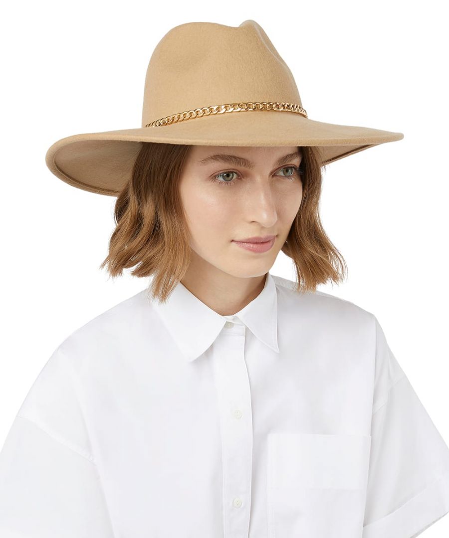 Complete smart-casual outfits with the Filia fedora hat from Dune London. Designed in a structured shape with a wide brim and curved crown. It's trimmed with a polished chain and logo charm around the base.