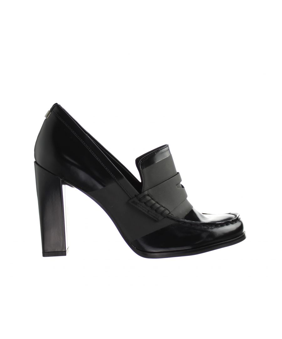 Calvin Klein Antonia Box with Matte Printed Slip-On Black Smooth Leather Womens Shoes E7490