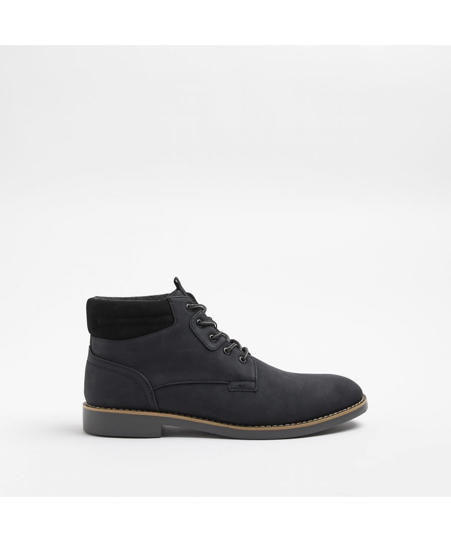 > Brand: River Island> Department: Men> Upper Material: PU> Material Composition: Upper: PU, Sole: Rubber> Type: Boot> Style: Chukka> Occasion: Casual> Season: AW22> Pattern: No Pattern> Closure: Lace Up> Toe Shape: Round Toe> Shoe Shaft Style: Ankle> Shoe Width: E