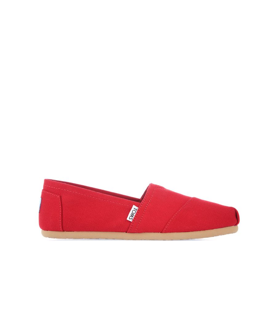 Womens Toms Classics Canvas Pumps in red.- Elastic gore for easy fit.- Canvas footbed.- Branding to the side and heel.- Cloudbound featuring more comfortable fit and improved traction.- OrthoLite® Eco LT Hybrid™ insoles.- Removable insole.- Textile upper. Textile and leather lining. Textile and rubber outsole.- Ref.: 10000874