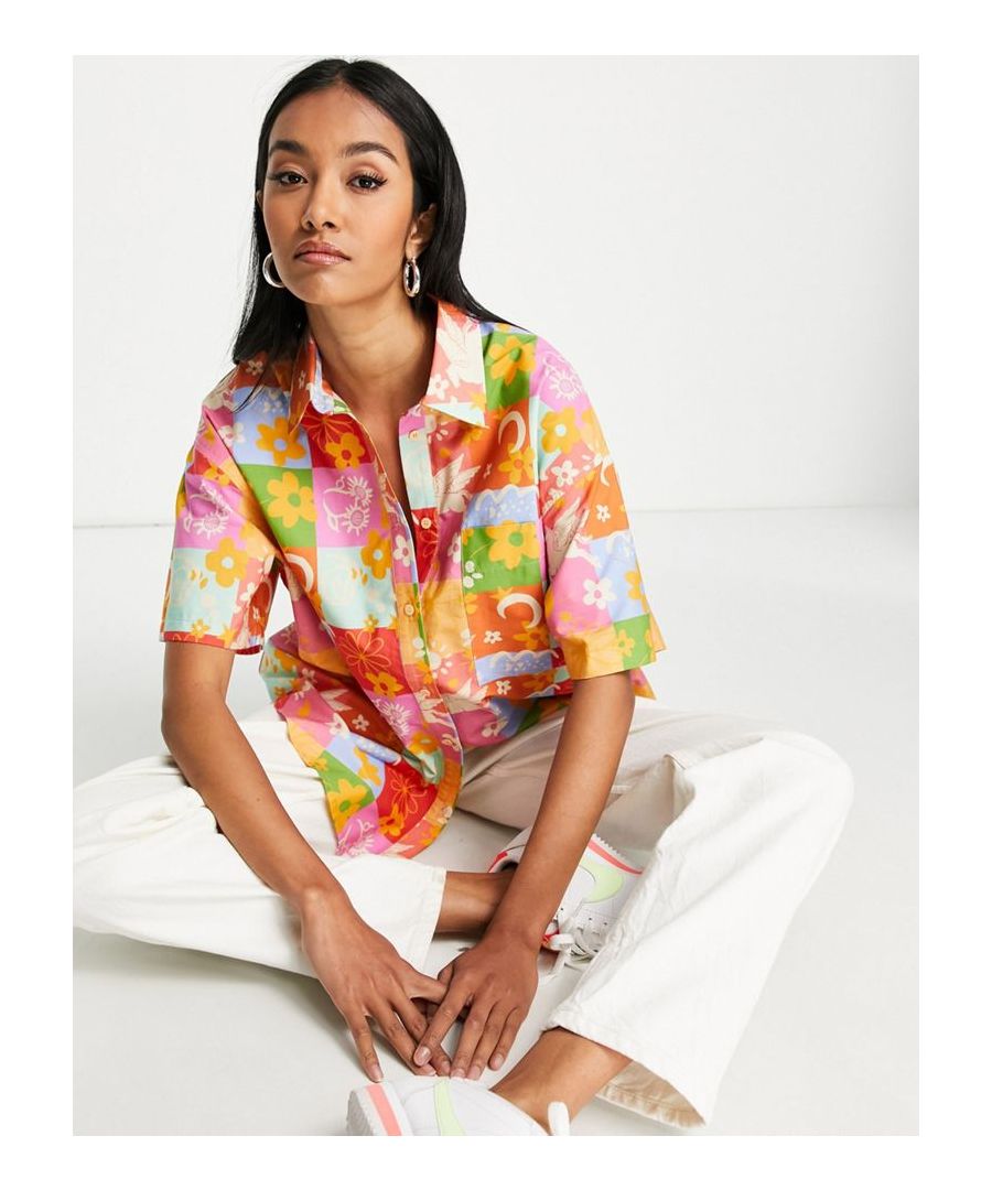 Shirt by ASOS DESIGN Waist-up dressing Spread collar Button placket Chest pocket Regular fit  Sold By: Asos