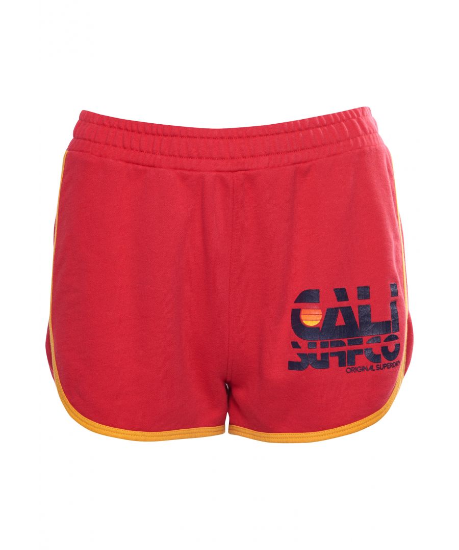 Get the 70's look with the Cali jersey shorts. These shorts feature an elasticated waistband, contrast stripe detailing and a textured logo graphic.Elasticated waistbandContrast stripe detailingTextured logo graphic