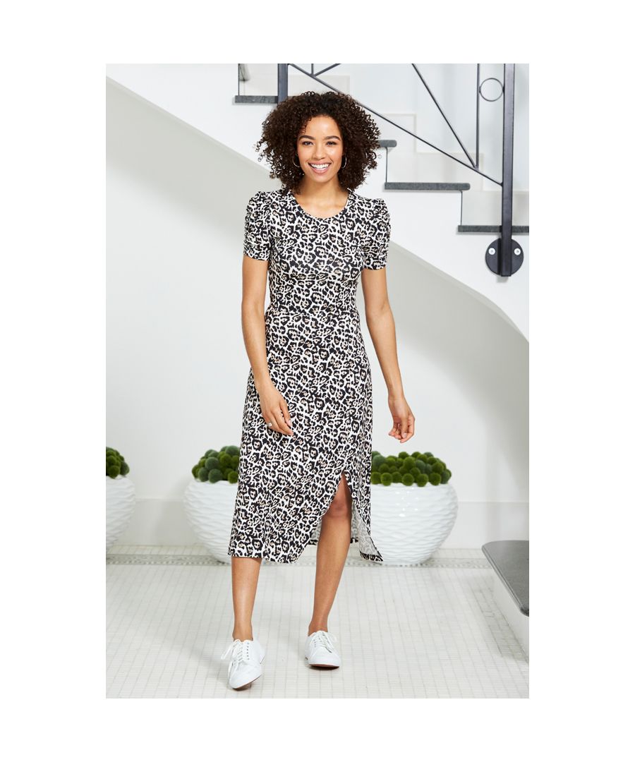 REASONS TO BUY: \n\nComfort, but make it stylish\nSuper-soft jersey fabric\nAlways on-trend leopard print\nFlattering midi hem\nRuched sleeves: it's all in the detail\nWe love it with white trainers