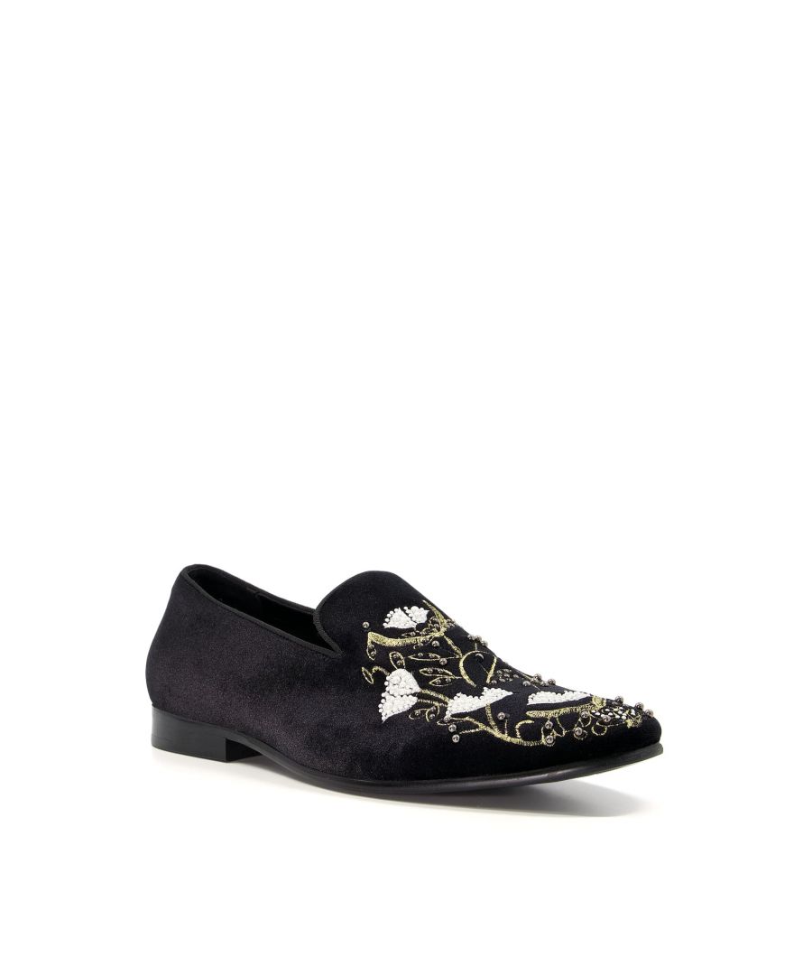 Designed for a timeless round toe, our Grosvenor loafers have been meticulously crafted from lavish velvet that's been overlayed with statement floral embroidery that's intertwined with metal-stud embellishments.