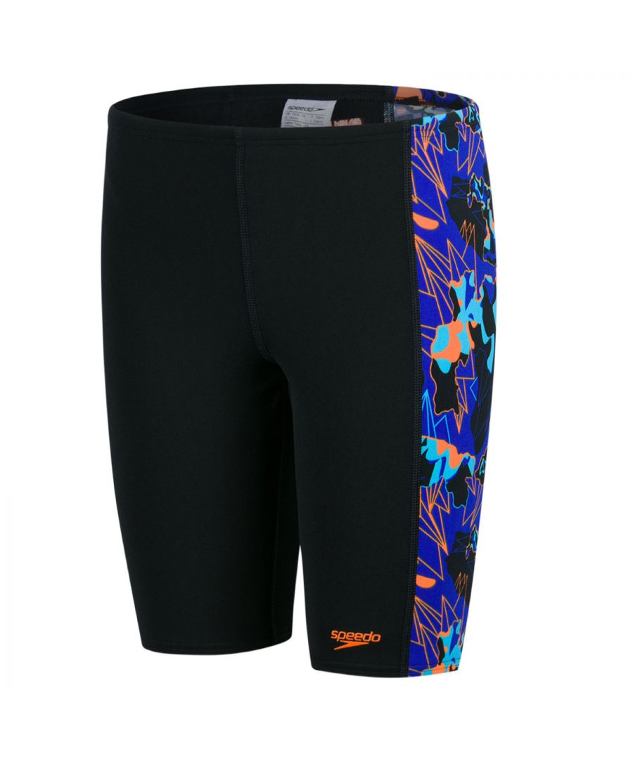 The Speedo Allover Panel Kids Jammer offers essential tech an dcoverage in the pool.  This Kids Jammer comes with a internal drawcord for an adjustable, secure fit, along with a front lining for added comfort.  Chlorine resistant fabrics that lasts up to 10 x longer than general fabrics for long lasting performance.  Quick dry properties and CREORA HighClo shows best colours for longer. Finished off with a Multi colour Lava graphic Panel to side of leg and Speedo logo detail.