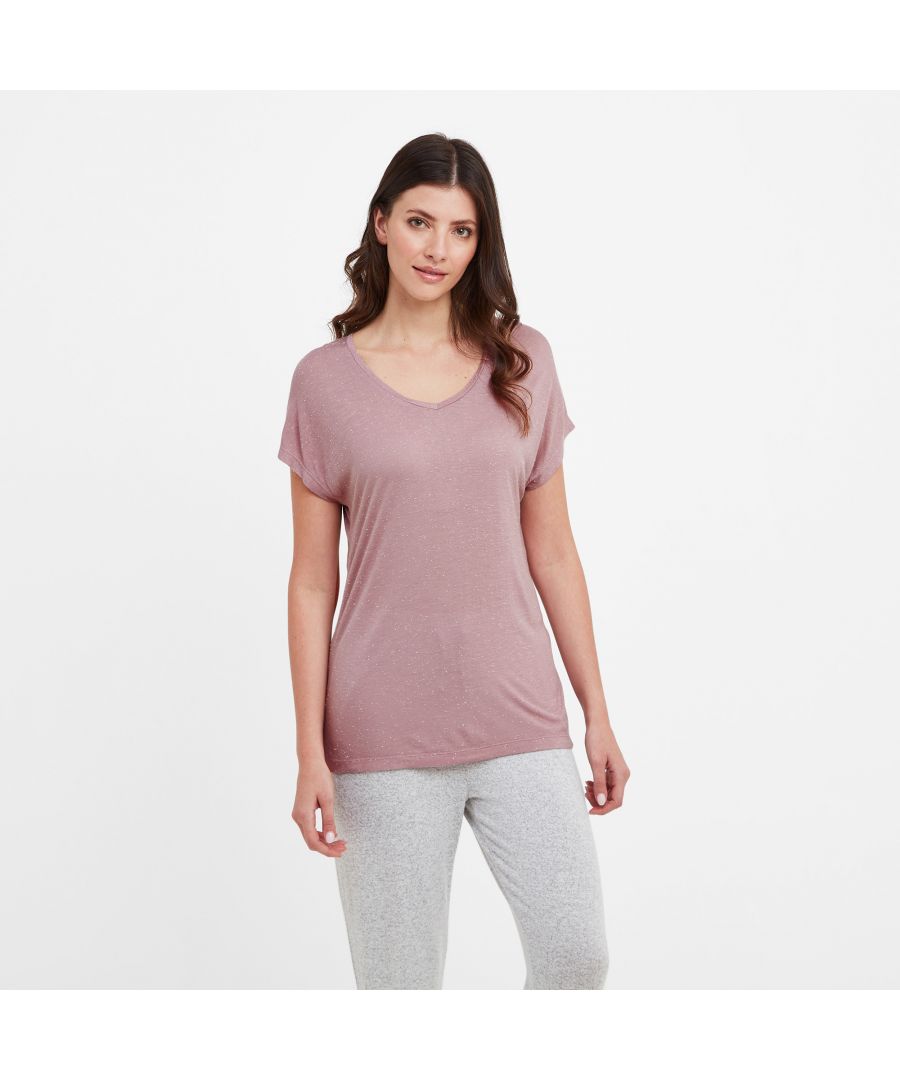 Casual and lightweight with a contrast-colour marled fleck, TOG24's Freya short sleeve tee is all about relaxation. From the supersoft fabric to the slouchy, slightly stretchy fit, this is loungewear with a difference - perfect for curling up on the sofa but pretty enough to wear out, too. With its soft v neckline, relaxed Dolman sleeves and a seam detail down the centre back, Freya is perfect worn alone or under a cosy hoody or jumper. Freya feels luxuriously soft against the skin and has a brushed, peach-like finish with a small woven Yorkshire Rose label on the hem.