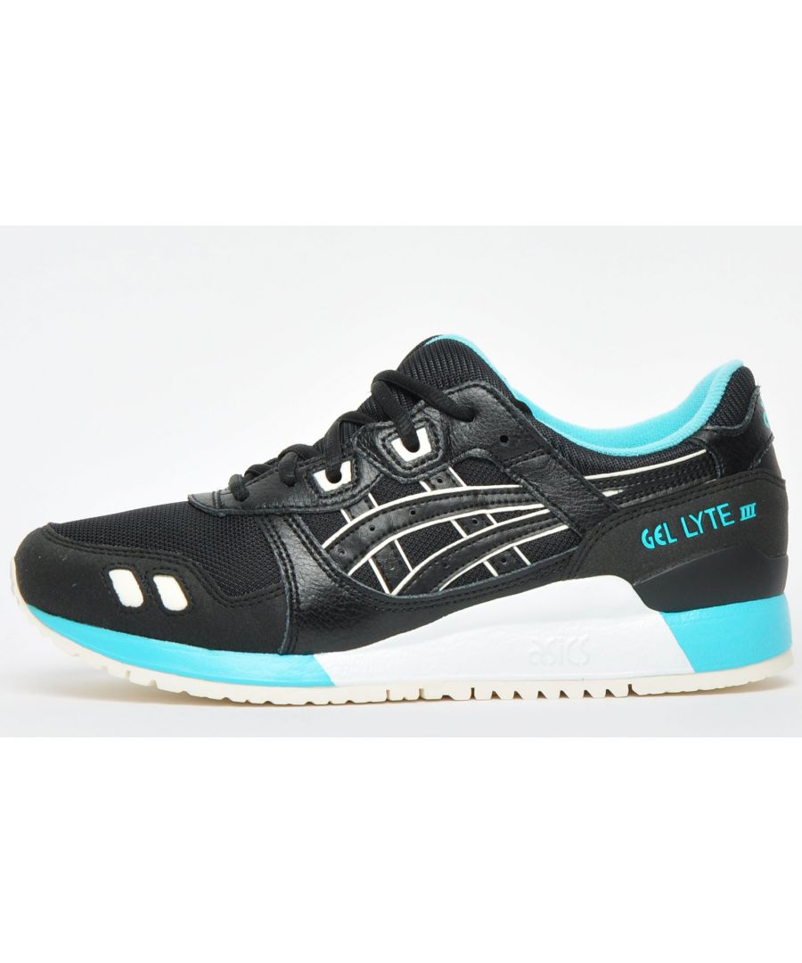 The Gel Lyte III was originally designed in 1989 and has been released within different collaborations and colourways over the past decades. For complete comfort, the Gel Lyte III mens trainer features an on trend design and a shock absorbing cushioned lightweight gel sole for the upmost in comfort, ensuring fatigue free wear that effortlessly takes you from day through to night. With a fantastic multi-textured upper consisting of leather and textile these Gel Lyte III mens trainers from Asics also include a classic lace fastening for a safe and secure fit.\n - Leather/textile upper\n - Dual-density EVA midsole\n - On trend vintage retro design\n - Durable grippy outsole\n - Exclusive split tongue design\n - Padded heel and ankle collar\n - Asics branding throughout