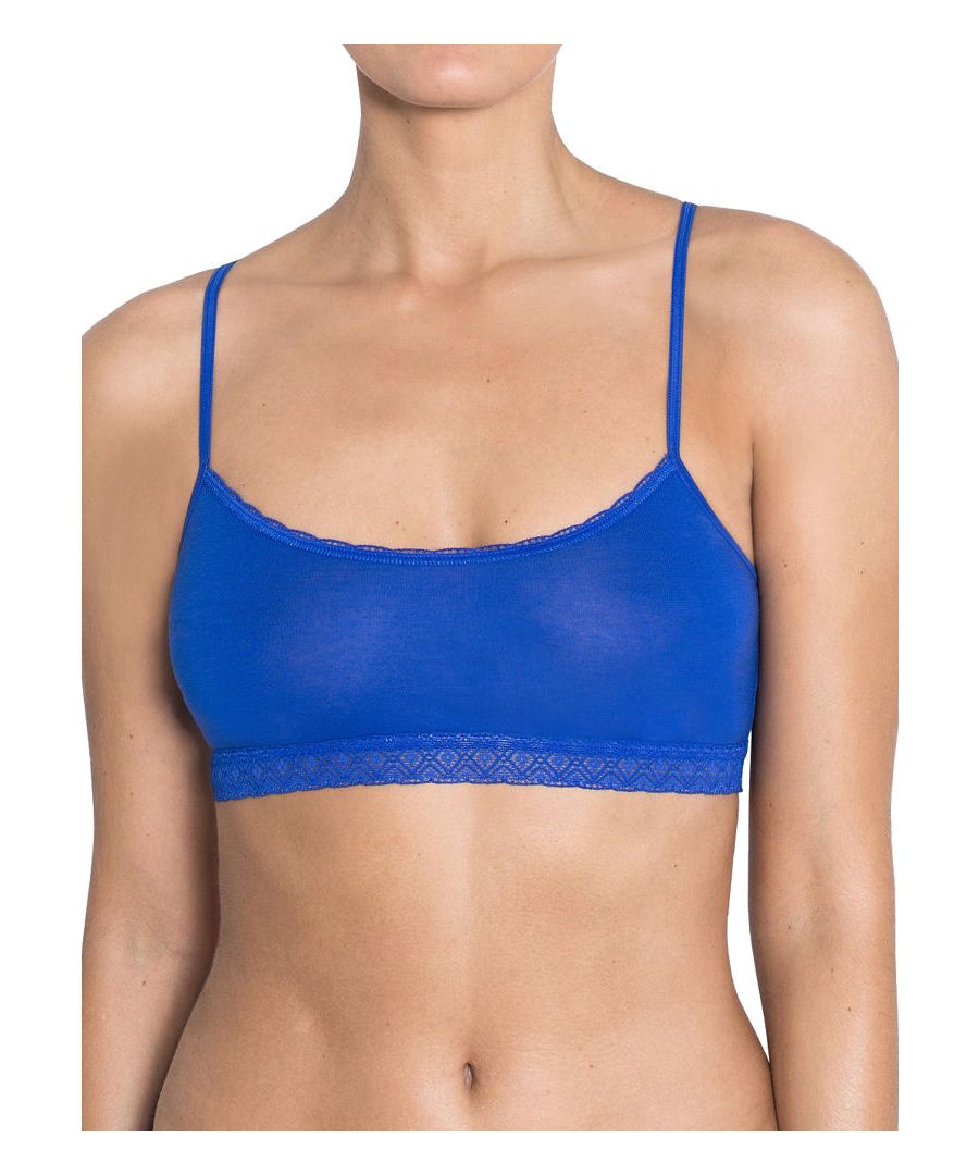 Sloggi EverNew full coverage soft cup bralette.  The superior everyday bralette will emphasize your natural beauty and fit perfectly.  Buy with confidence and receive an incredible EverNew life time guarantee from Sloggi.  A must have in your lingerie collection.