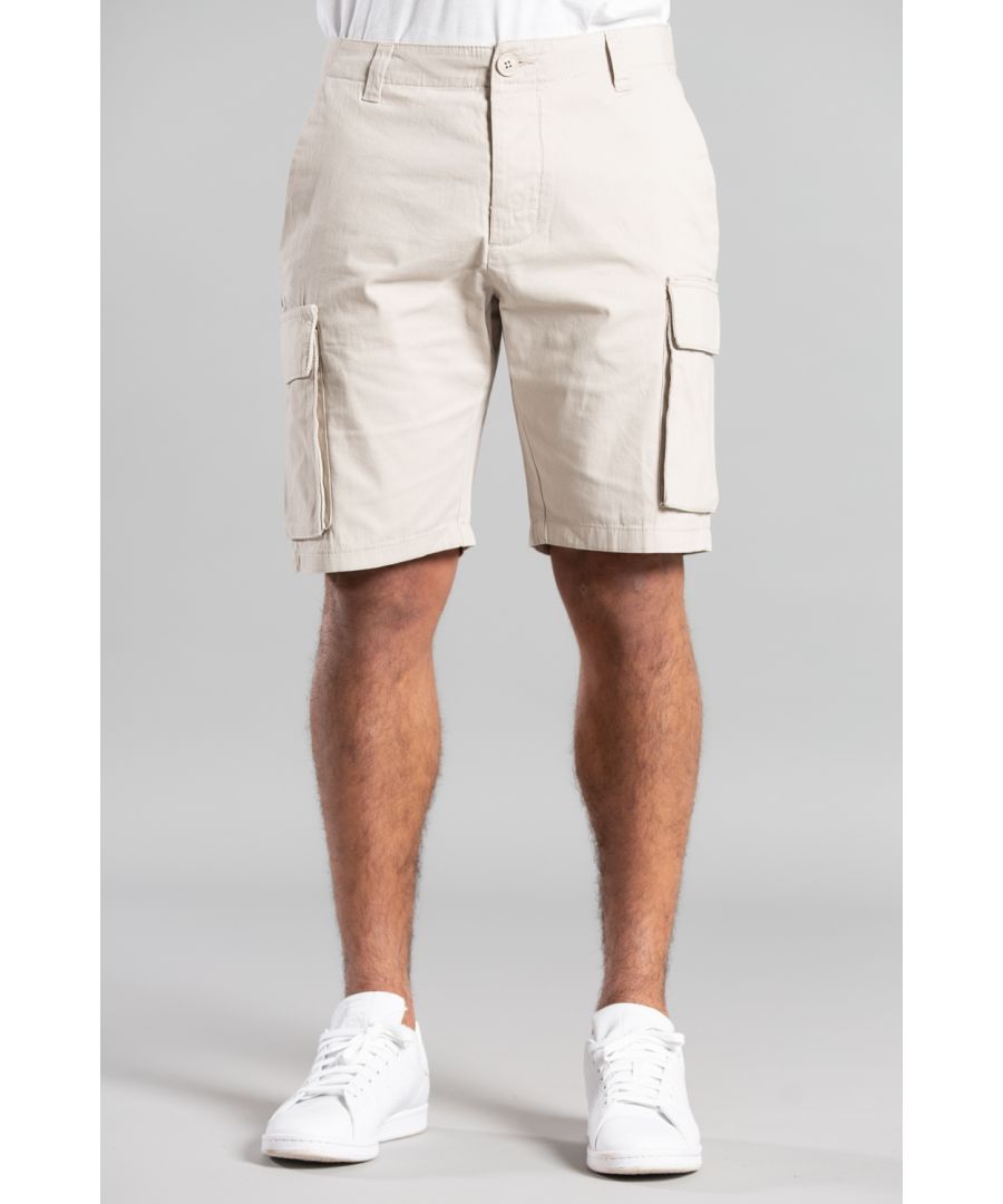 These cargo shorts from French Connection are a great addition to the wardrobe. Feature button fastening, belt loops, two side pockets, two cargo-style pockets and one back pocket with button. Made from cotton fabric to ensure high quality and comfort.