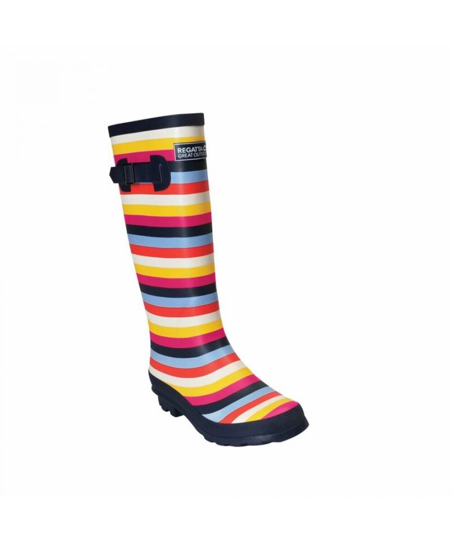 100% Rubber. Vulcanised natural rubber construction and comes with durable weather protection. These boots feature a new and improved fit, owing to the EVA comfort footbed. The rubberised outsole is hardwearing and has been built to last. These can also be worn under extreme cold conditions to keep the feet warm.