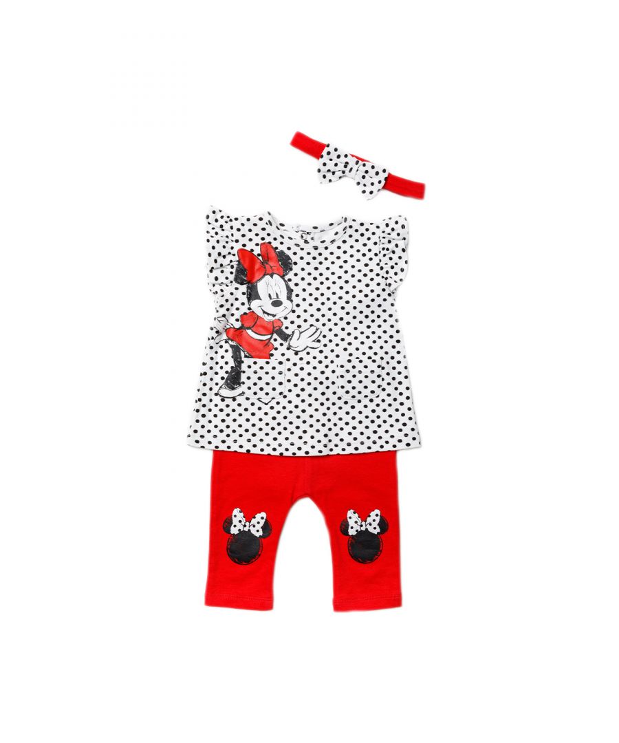 This adorable Disney Baby three-piece set featues a classic Minnie Mouse print. The set includes an all-over, spotted print t-shirt, a pair of leggings, and a matching headband! Each item in the set is cotton and the t-shirt has popper fastenings, keeping your little one comfortable. This would be a lovely gift or new addition to your little ones wardrobe!