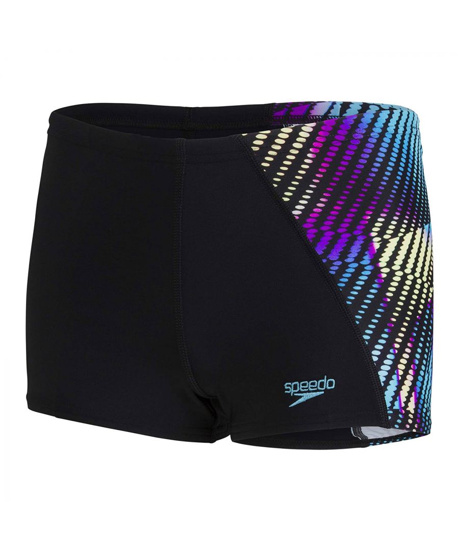 The Speedo Digital Panel Kids Aquashort is made for unconstrained speed in the water. Lined at the front for comfort, it includes an internal drawstring to allow young swimmers to adjust the fit. Soft, stretchy fabric makes it ideal for regular swim sessions, while our shape-retaining Endurance10 fabric with Creora HighClo ensures it fits like new for longer as it is highly chlorine resistant. Made from recycled waste fabric � yarns in the fabric are made from 100% pre-consumer waste, such as waste fabric from factories.