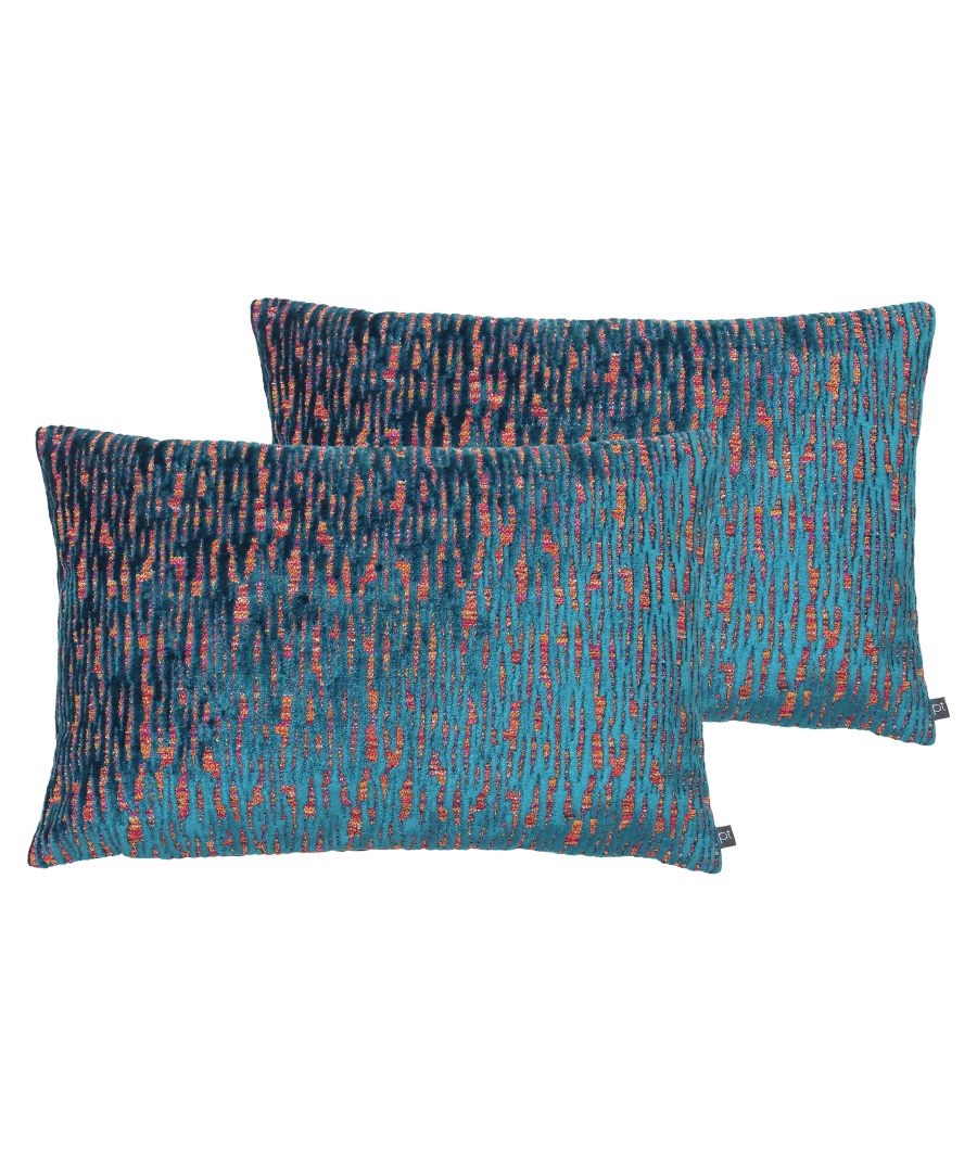 This is a multi-toned, tweed-style cushion that erupts in a colour line of rich, warm mineral shades for décor with distinction. A lovely addition to your home.