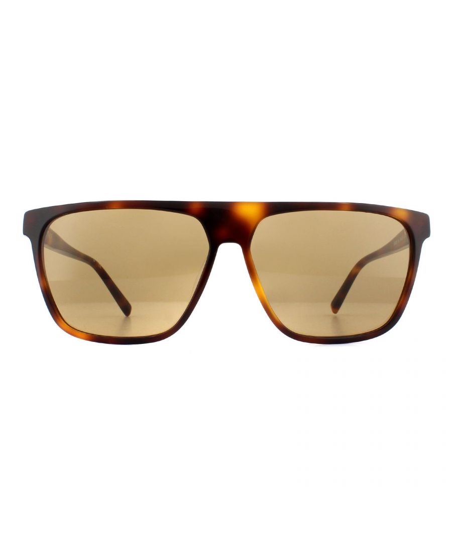 DKNY Sunglasses DK503S 240 Soft Tortoise Brown are a sleek rectangular style with a flat top. Crafted from lightweight acetate, they are super comfortable and the DKNY logo is presented on one temple.