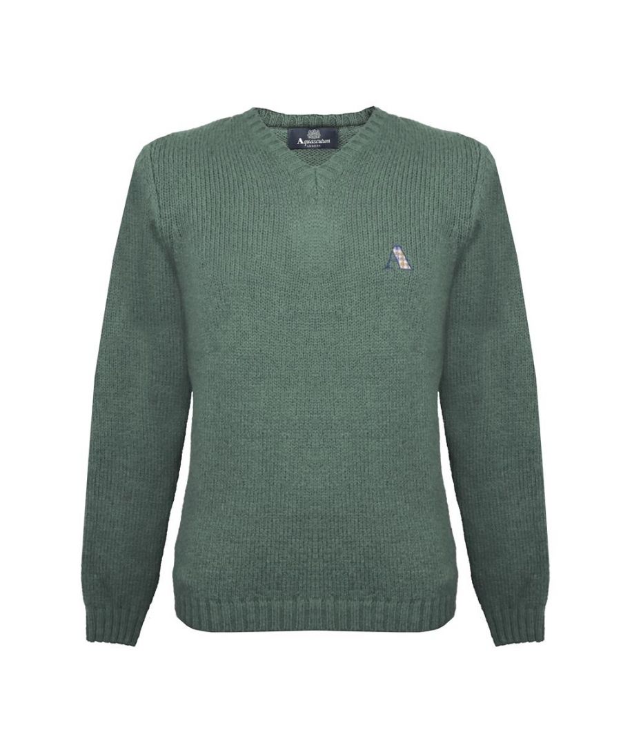 Aquascutum Check A Logo Green V-Neck Knit Jumper. Aquascutum Check Logo Green Knitwear Sweater. 48% Alpaca, 36% Acrylic, 9% Polyamide, 7% Polybutylene Terephthalate. Branded A In Classic Check On Left Chest. Regular Fit, Fits True To Size. 36832 01