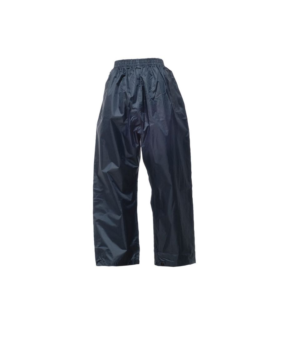 100% Hydrafort 5000 polyester. Mens overtrousers. Windproof fabric. Taped seams. Elasticated waist. Press studs at hem. 2 side pocket openings. Regatta Professional Mens sizing (waist approx): XS (28-30in/71-76cm), S (32in/81cm), M (33-34in/84-86cm), L (36in/92cm), XL (38-40in/97-102cm), XXL (42-44in/107-122cm), XXXL (46-48in/117-122cm), XXXXL (50-52in/127-132cm).