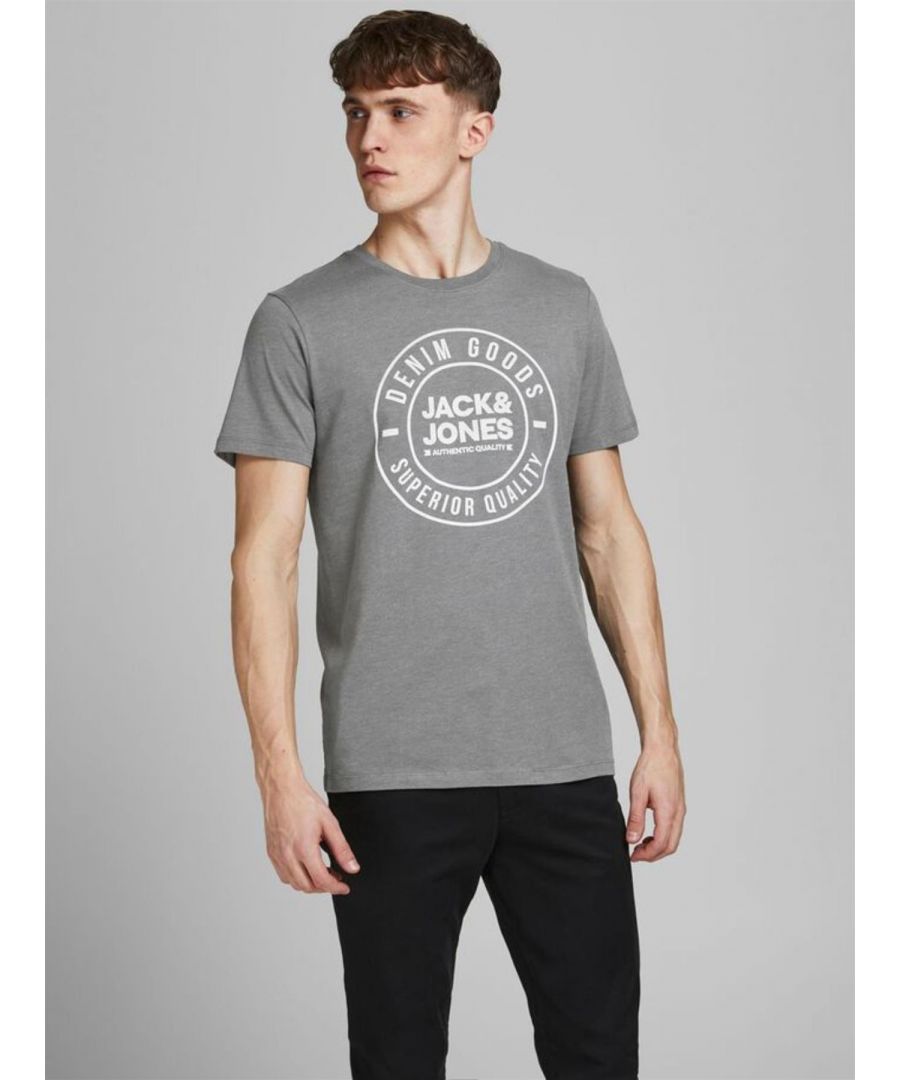 These Original Mens Designer Jack & Jones T-Shirts feature the brands Logo and a Crew Neckline. Crafted With 100% Cotton, these Lightweight and breathable Regular Fit T-shirts are Machine Washable.