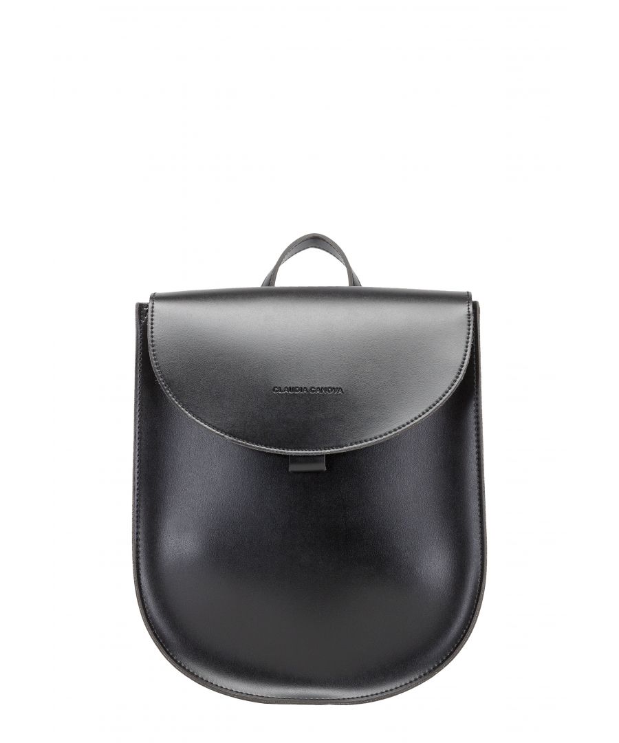Classic meets a contemporary twist with the Neila Curved Backpack. featuring a luxurious shiny PU exterior, the bag is a effortlessly chic addition to your wardobe. The adjustable straps allow for added comfort when on the go, and is unlined and spacious inside for a premium feel. Features: , Smooth PU exterior, Faux leather look interior, Claudia Canova blind debossed logo, Adjustable backpack straps and top grab handle, Flapover design with mag dot fastening, Spacious main compartment