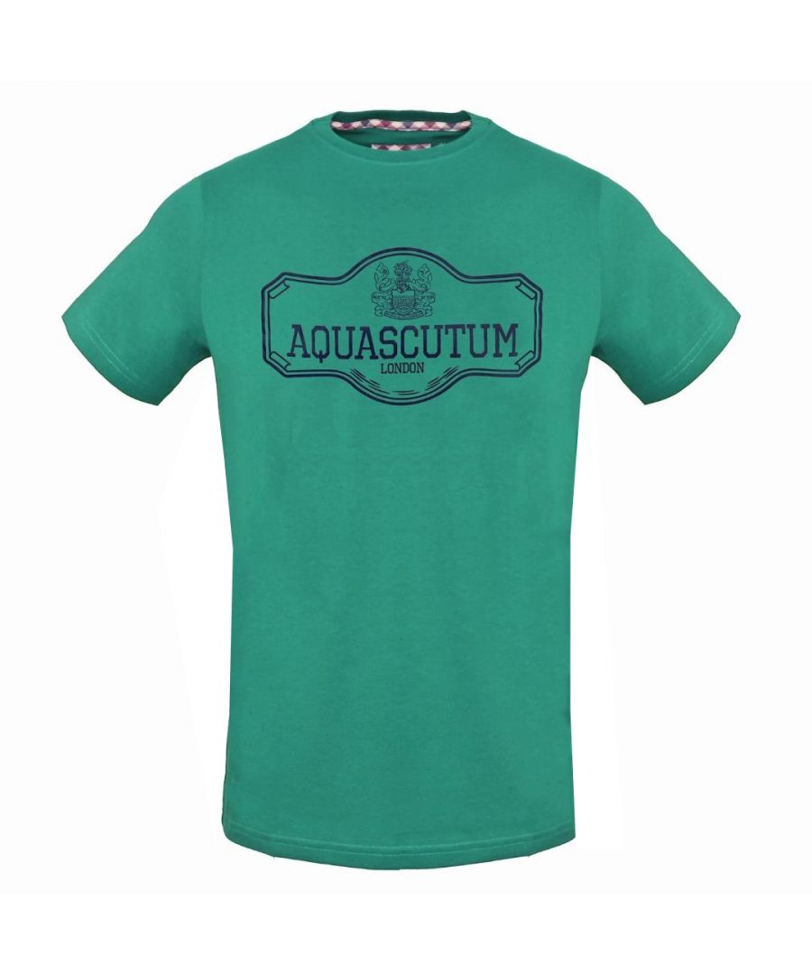 Groen T-shirt van Aquascutum met uithangbordlogo. Groen T-shirt van Aquascutum met uithangbordlogo. Ronde hals, korte mouwen. Elastische pasvorm 95% katoen, 5% elastaan. Normale pasvorm, past volgens de maat. Stijl TSIA09 32