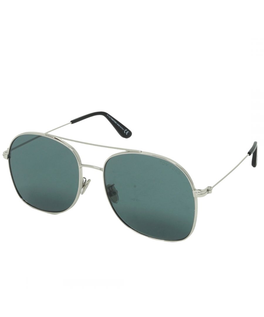 Tom Ford Delilah FT0758-D 16A zonnebril. Lensbreedte = 60 mm, neusbrugbreedte = 17 mm, armlengte = 145 mm. Gemaakt in Italië. Zonnebrillenkoker met merknaam en schoonmaakdoekje inbegrepen. 100% bescherming tegen UVA- en UVB-zonlicht en voldoet aan de Britse norm EN 1836:2005. Tom Ford Delilah FT0758-D 16A zonnebril