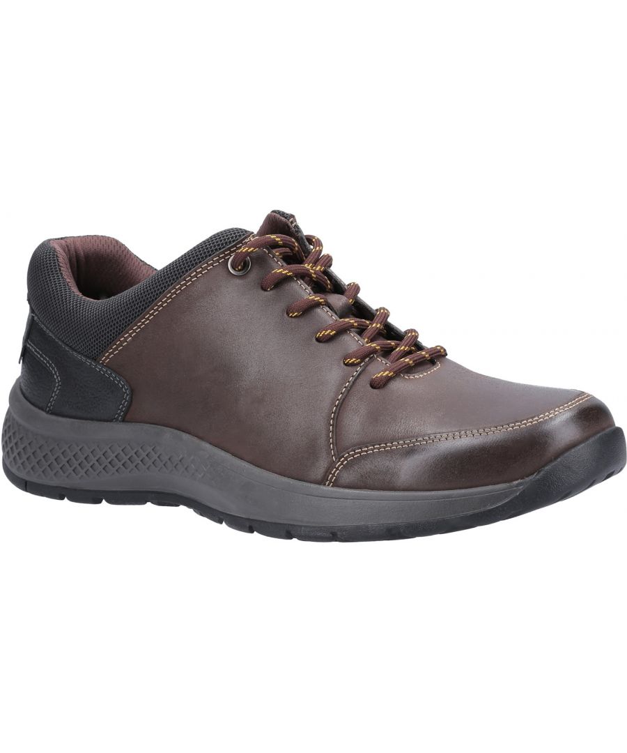Rollright is a men's stylish yet versatile lace up casual shoe with leather uppers, memory foam for comfort and flat TPR sole.Memory Foam. \nLightweight Sole Unit. \nSmooth Leather Upper.