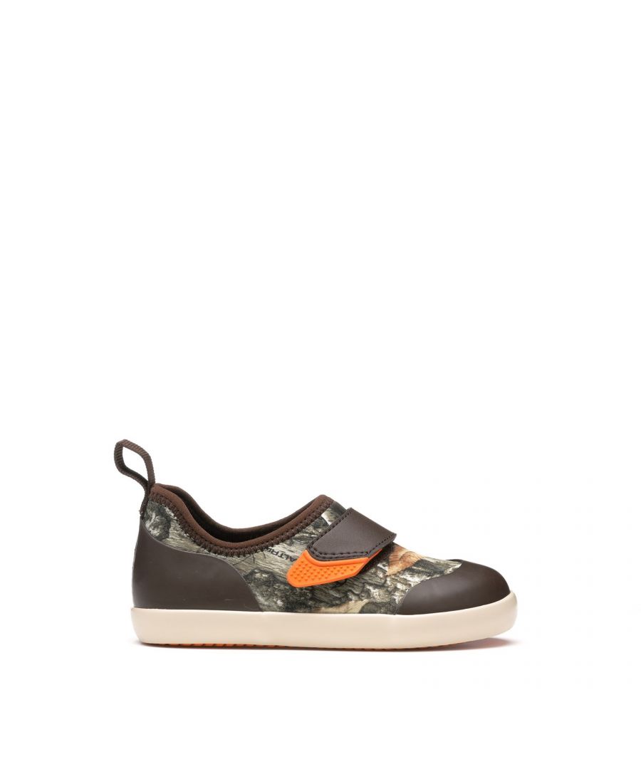 Summer shoes for little feet don't get any cooler than this! Slipper like comfort and designed to be worn similarly to trainers, these Summer Solstice shoes have adjustable Velcro straps and heel pull-tabs for easy on and off.Breathe-O-Prene upper for breathable comfort. \nSlip on construction with Velcro straps for adjustability. \nRubber toe and heel overlays for durability. \nLightweight midsole. \nChevron outsole for traction.