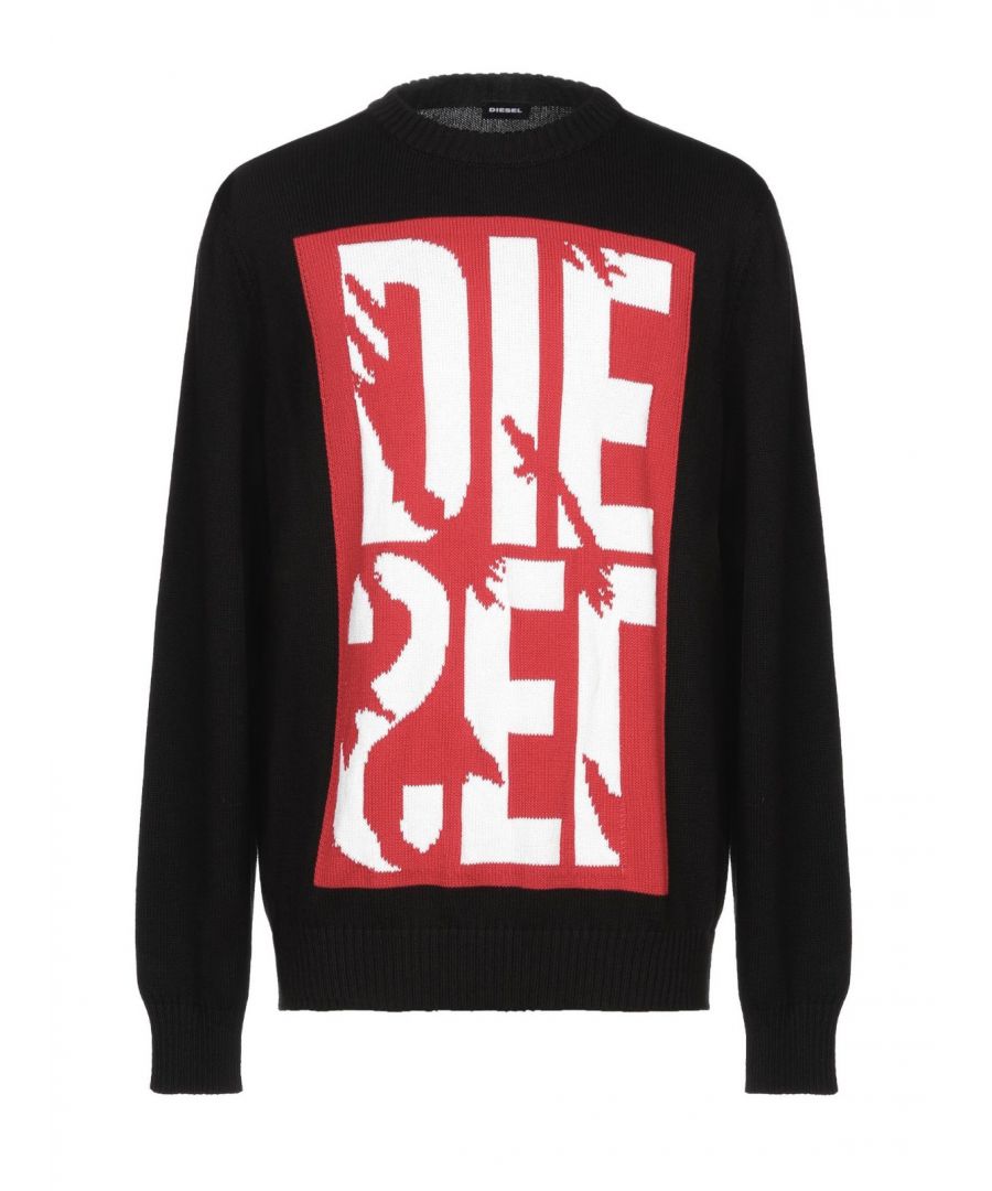 Zwart sweatshirt met groot logo van Diesel. Diesel K-Maxis-A 900 zwarte trui met ronde hals. Grote Diesel-branding. Normale pasvorm, valt normaal qua maat. Geribbelde mouw- en taille-uiteinden. Gemaakt in Italië