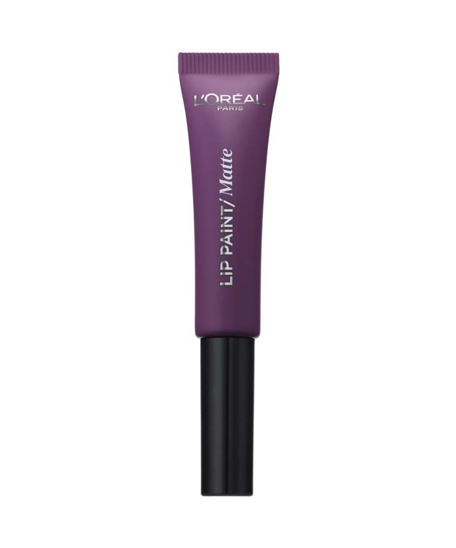 Introducing Nudist Matte Lip Paints, a collection of trending nude liquid lip colours in a velvety, matte finish. Now you can nail the nude trend, with 5 shades containing ultra-saturated pigments that last up to 8 hours. No flaking, no caking, no drying out. Our slanted teardrop shaped applicator allows for precise application for a flawless matte pout.