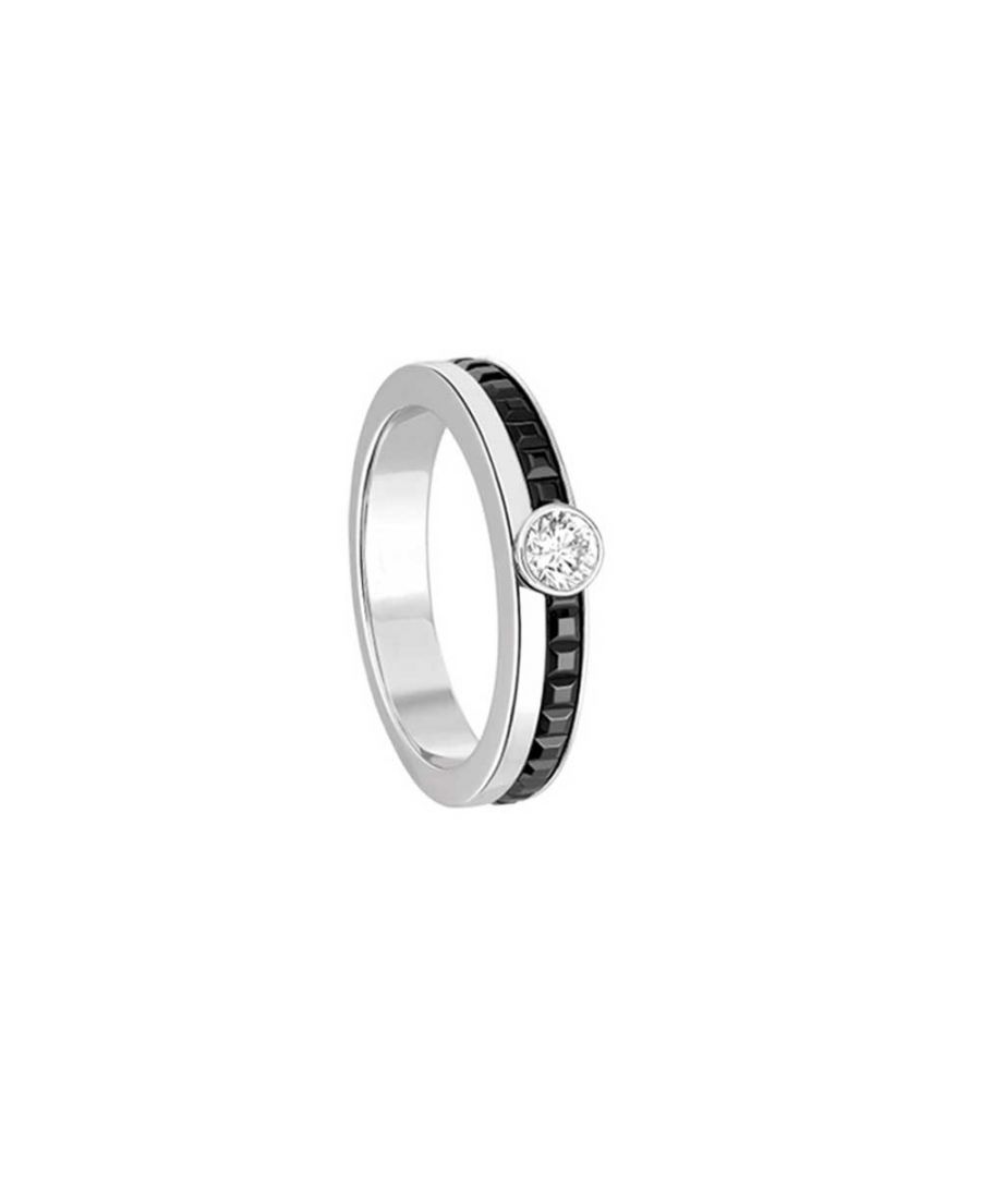 Silver, Black Ceramic and White Cubic Zirconia Ring Features : Material : 925 Silver Black Ceramic White Cubic Zirconia Stone Width : 0.5 cm Size Available : 6 / 7 / 8