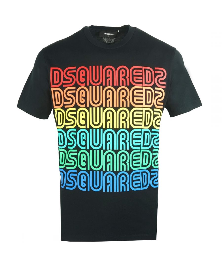 Dsquared2 Cool Fit zwart T-shirt met meerkleurige logo's. Zwart T-shirt met korte mouwen. Cool Fit-pasvorm, past volgens de maat. 100% katoen. Meerkleurige merklogo's. S71GD0876 S20694 900