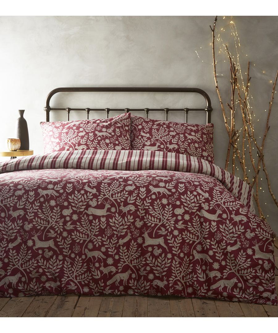 The Paoletti Skandi Woodland duvet cover set is a versatile piece during the colder seasons, bringing cosy Autumn evenings to mind. This design features Scandinavian woodland animals amongst a leafy motif, all in a warming colour scheme of dark red and beige. The unique design flows onto matching housewife pillowcases which each have an easy envelope closure. Made of beautiful 100% brushed cotton flannelette, this duvet set is a soft and comforting on your skin. Better yet, the set is fully machine washable at 40 degrees and is appropriate to tumble dry. Iron on a hot setting for the best results.