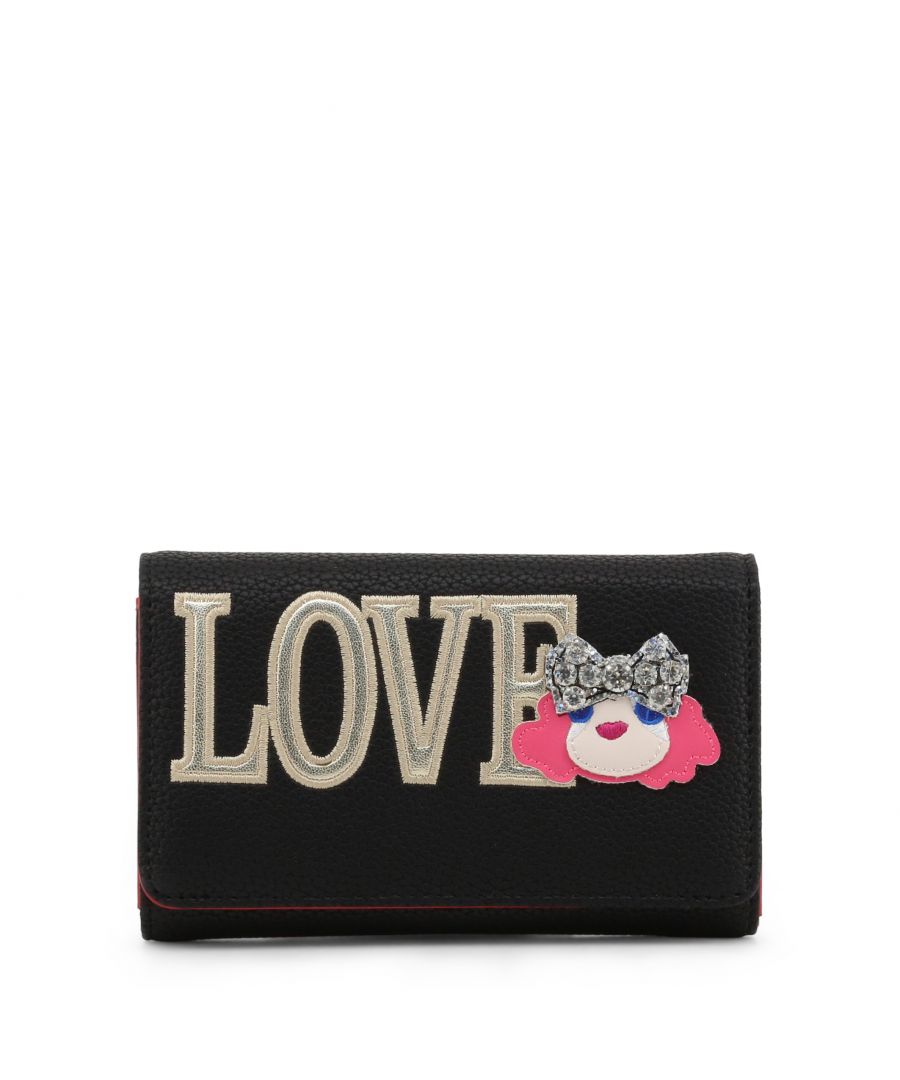 Collection: Spring/Summer <br> Type: Clutch <br> Gender: Woman <br> Material: synthetic leather <br> Fastening: metallic <br> Inside: coin purse <br> Width cm: 16.5 <br> Height cm: 10 <br> Depth cm: 4 <br> Original packaging: yes